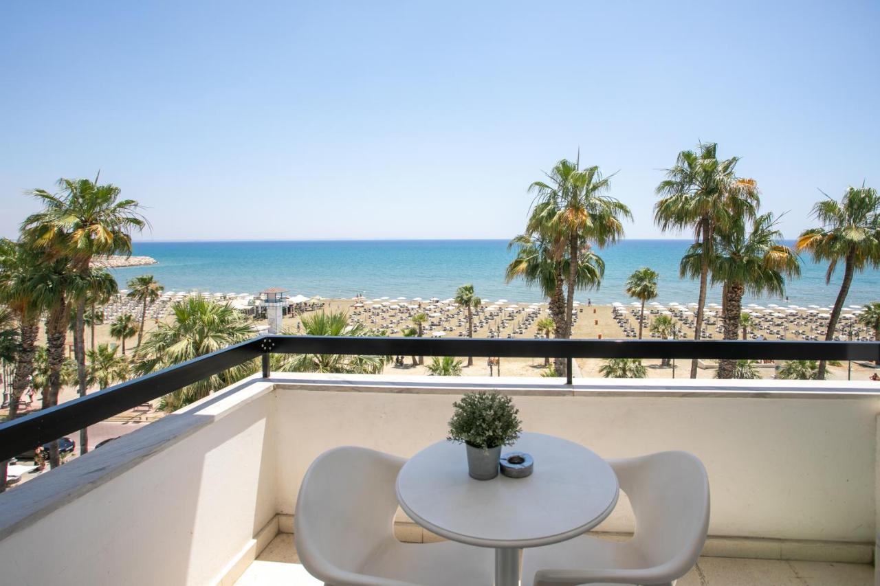 Les Palmiers Sunorama Beach Apartments Larnaka Exterior foto